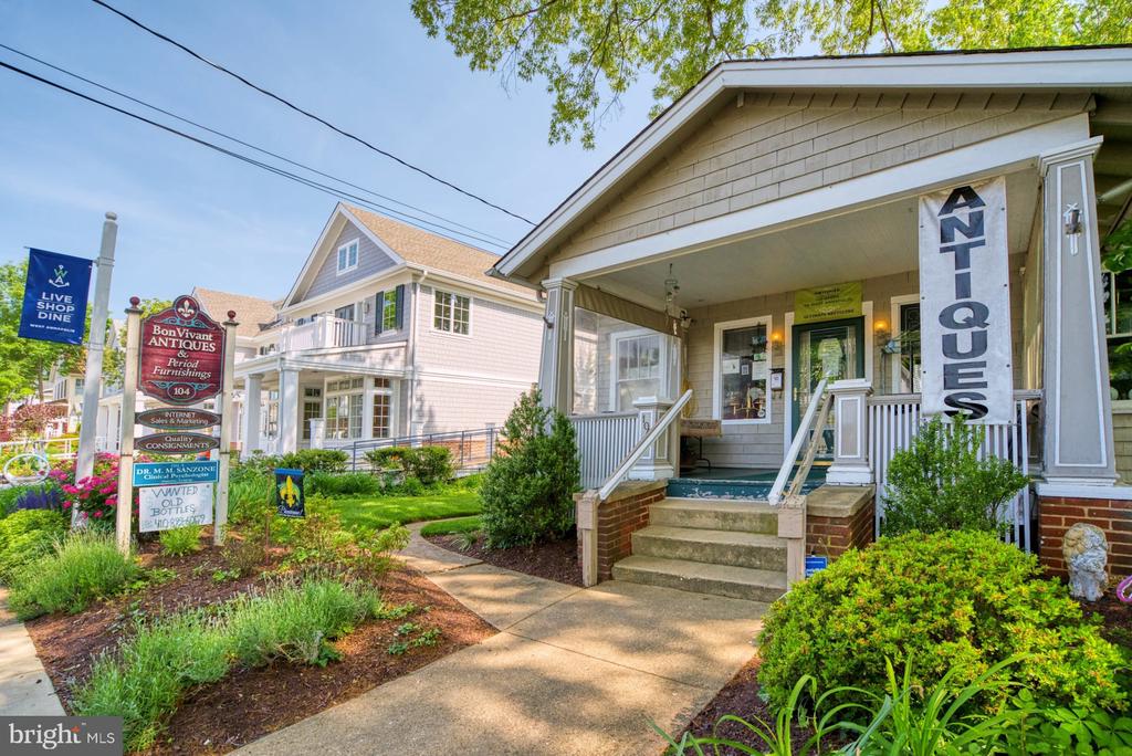 211 NORWOOD ROAD