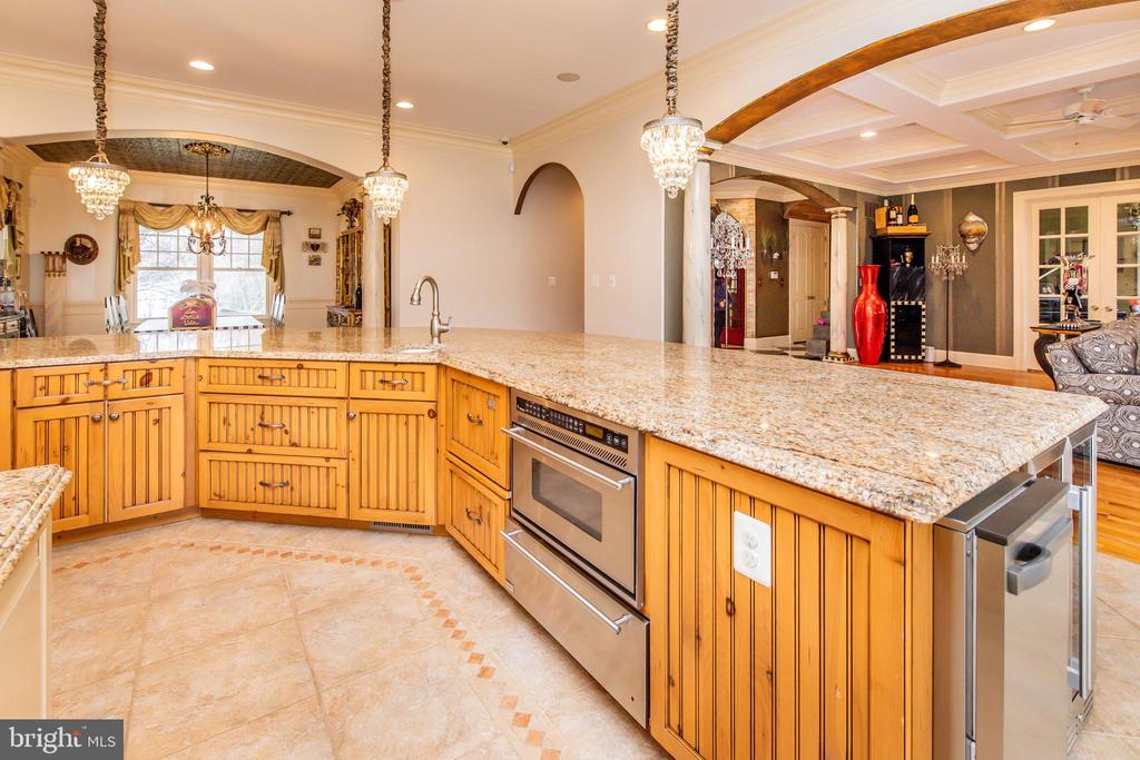 211 NORWOOD ROAD