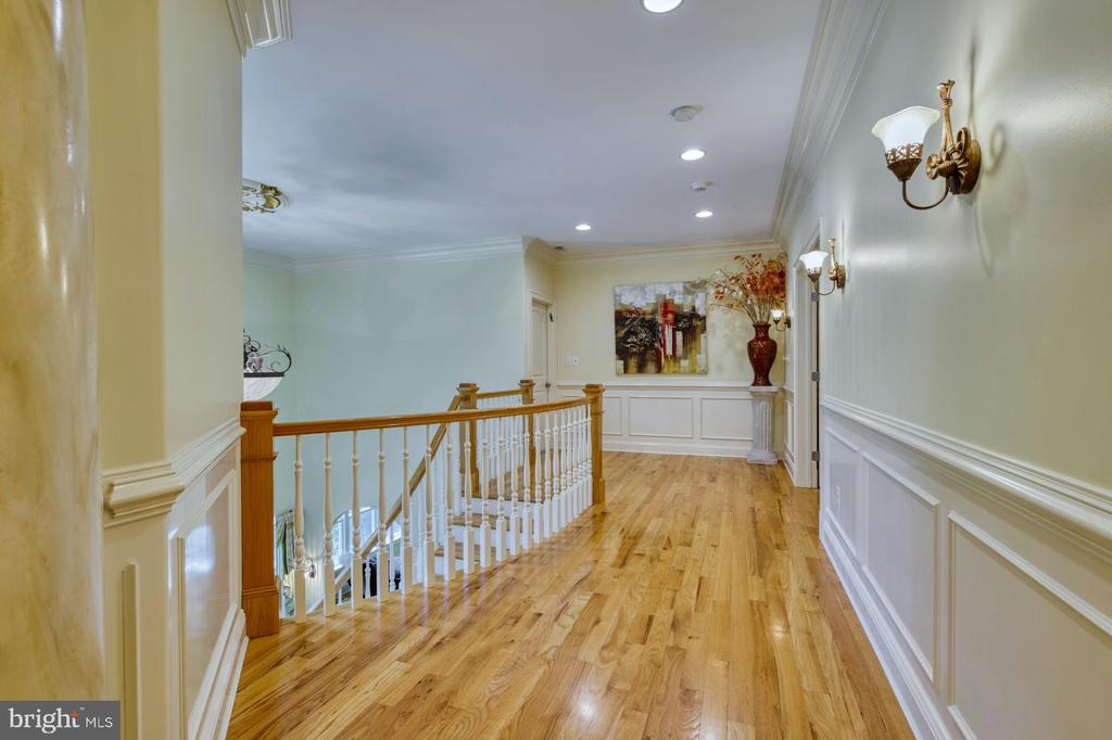211 NORWOOD ROAD