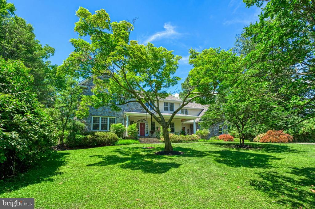 211 NORWOOD ROAD