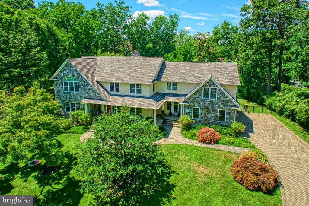 211 NORWOOD ROAD