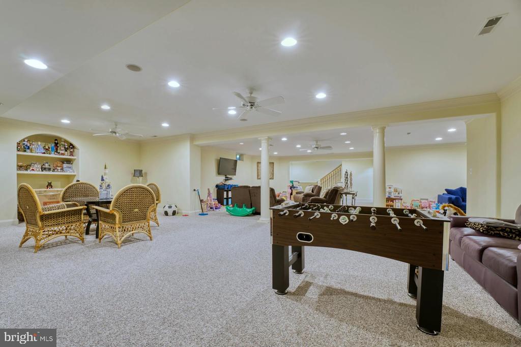 211 NORWOOD ROAD