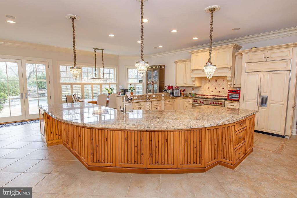 211 NORWOOD ROAD