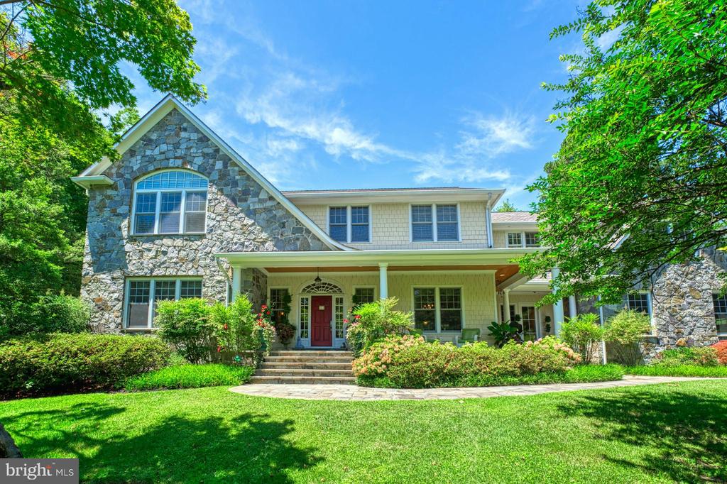 211 NORWOOD ROAD