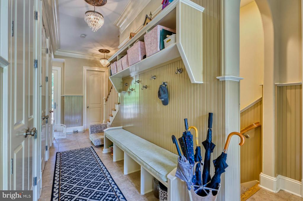 211 NORWOOD ROAD