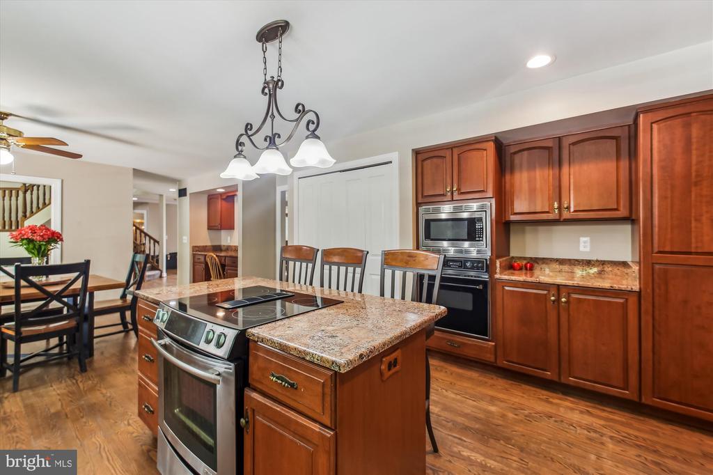 714 AVILA DRIVE