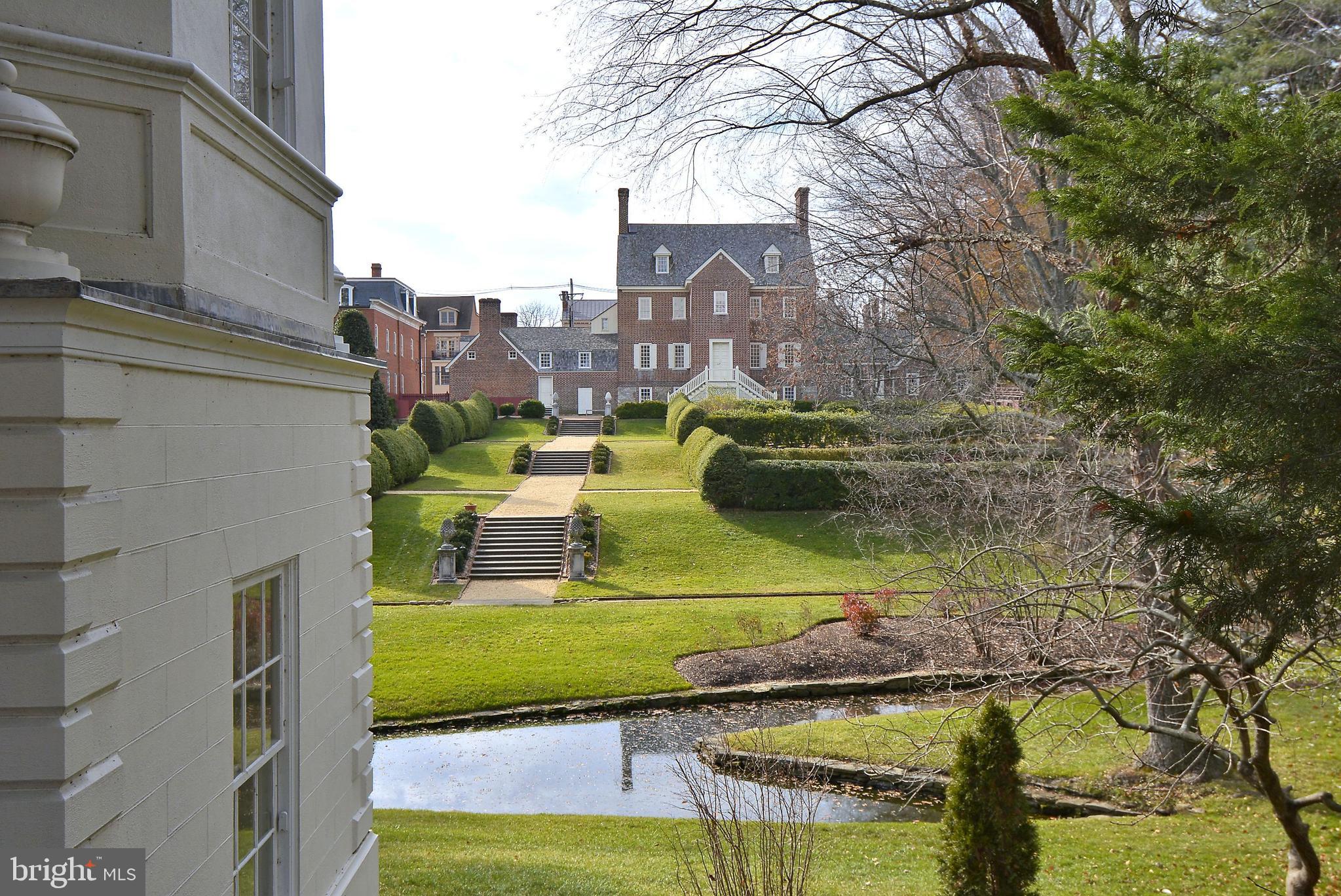 312 SEVERN AVENUE W405