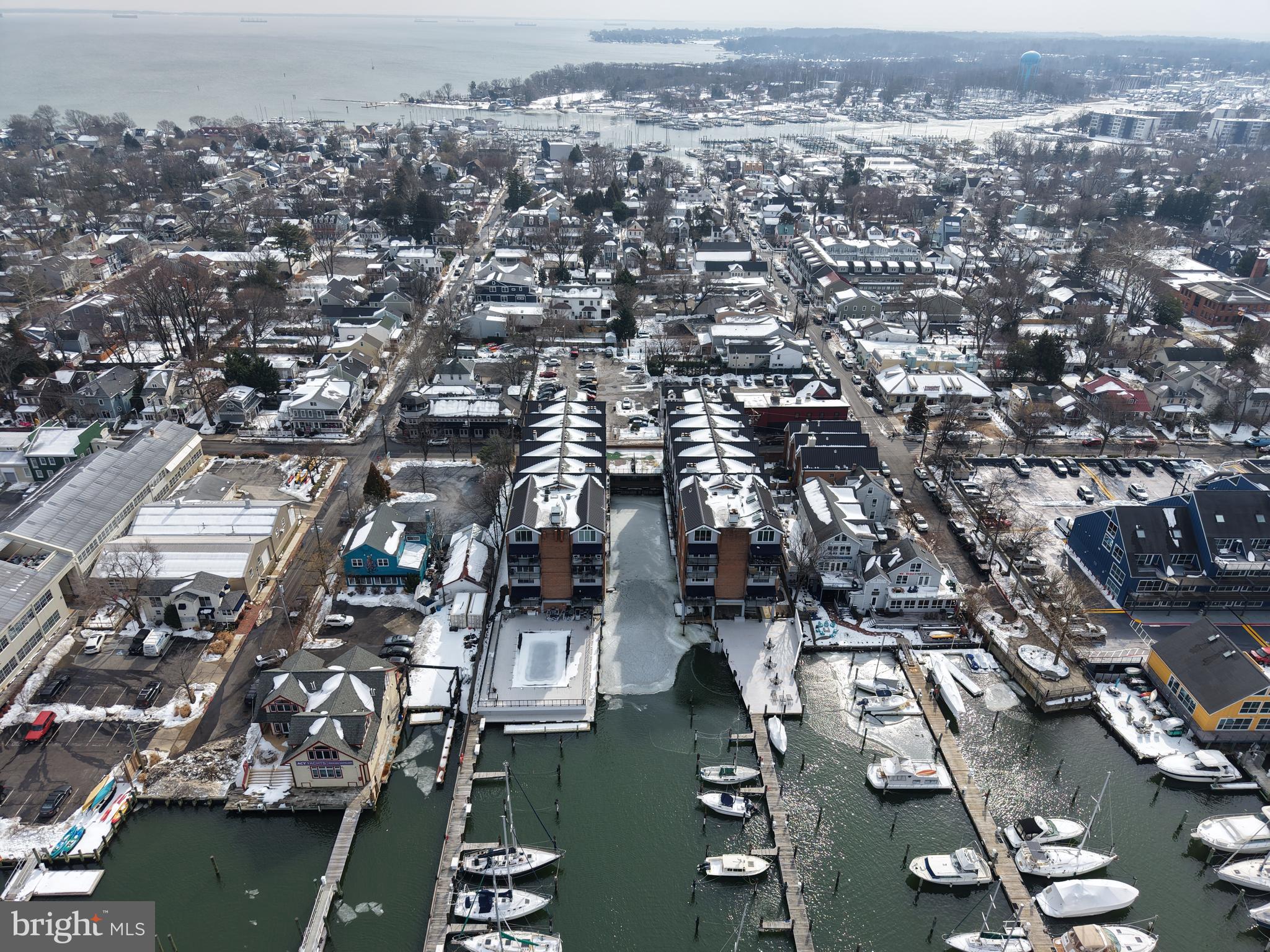 312 SEVERN AVENUE E407