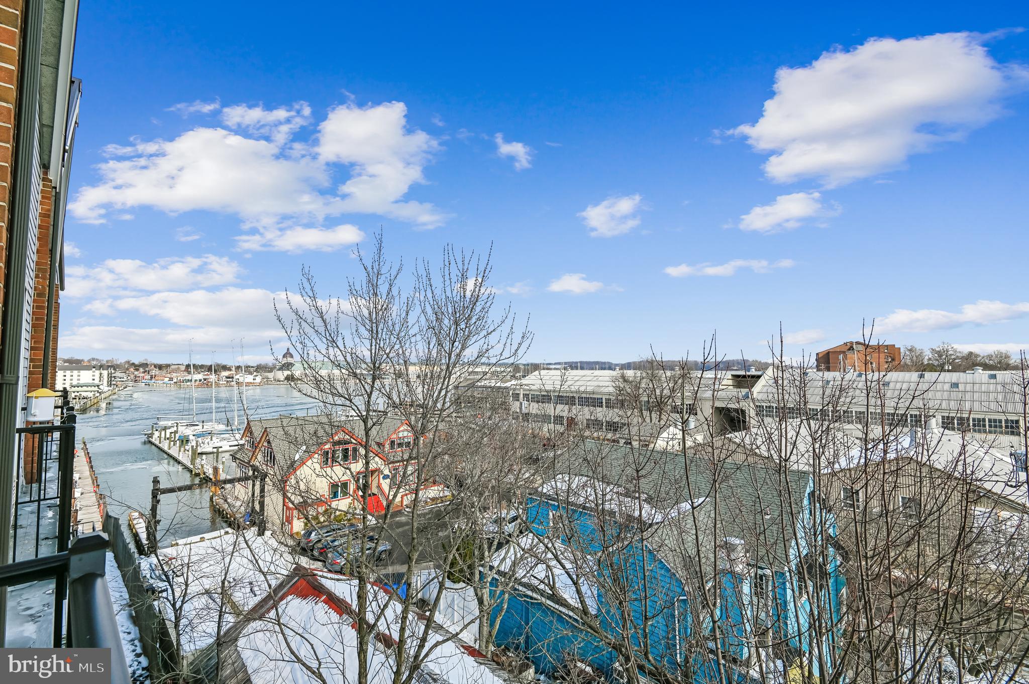 312 SEVERN AVENUE E407