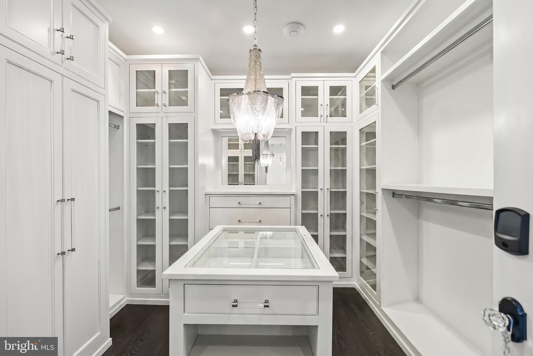 1915 TOWNE CENTRE BOULEVARD 405 & #406