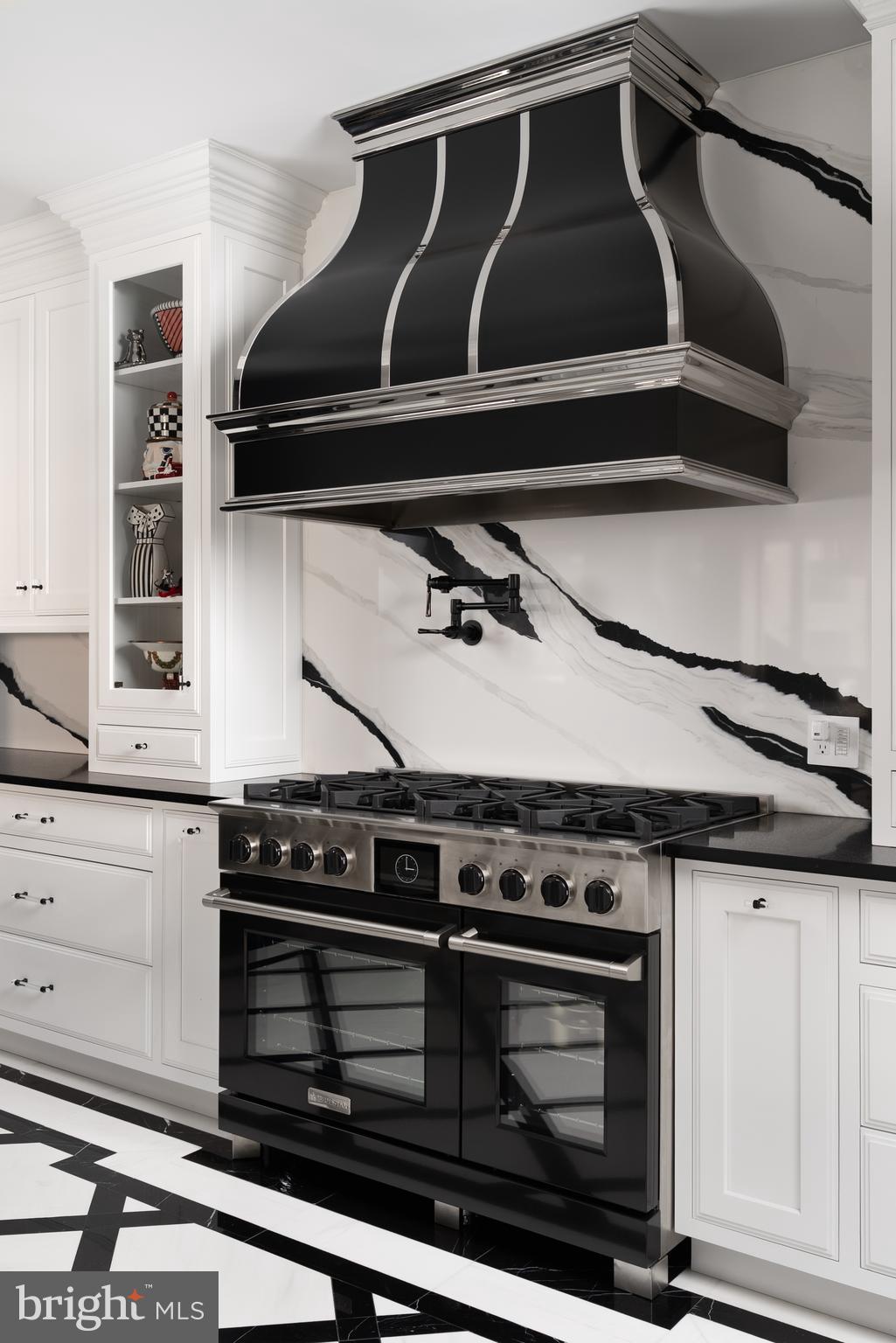 1915 TOWNE CENTRE BOULEVARD 405 & #406