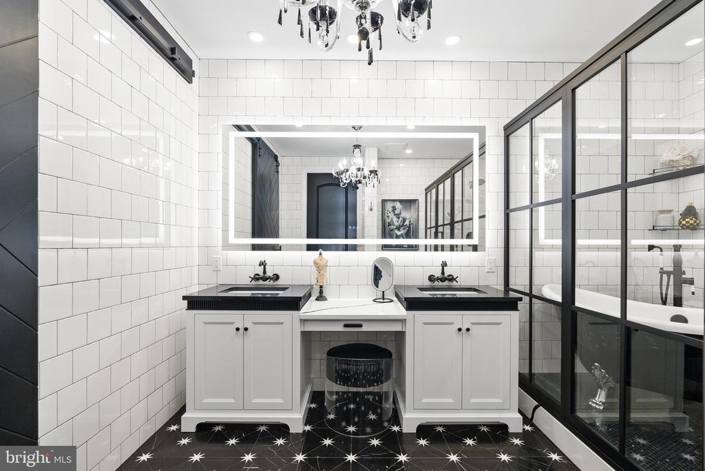 1915 TOWNE CENTRE BOULEVARD 405 & #406