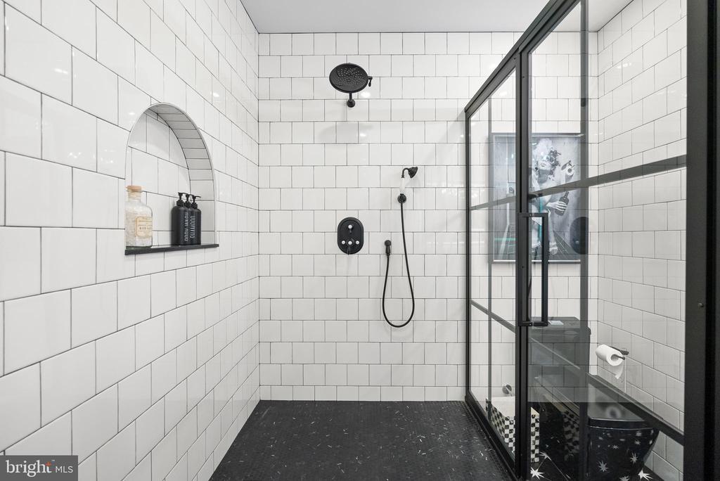 1915 TOWNE CENTRE BOULEVARD 405 & #406