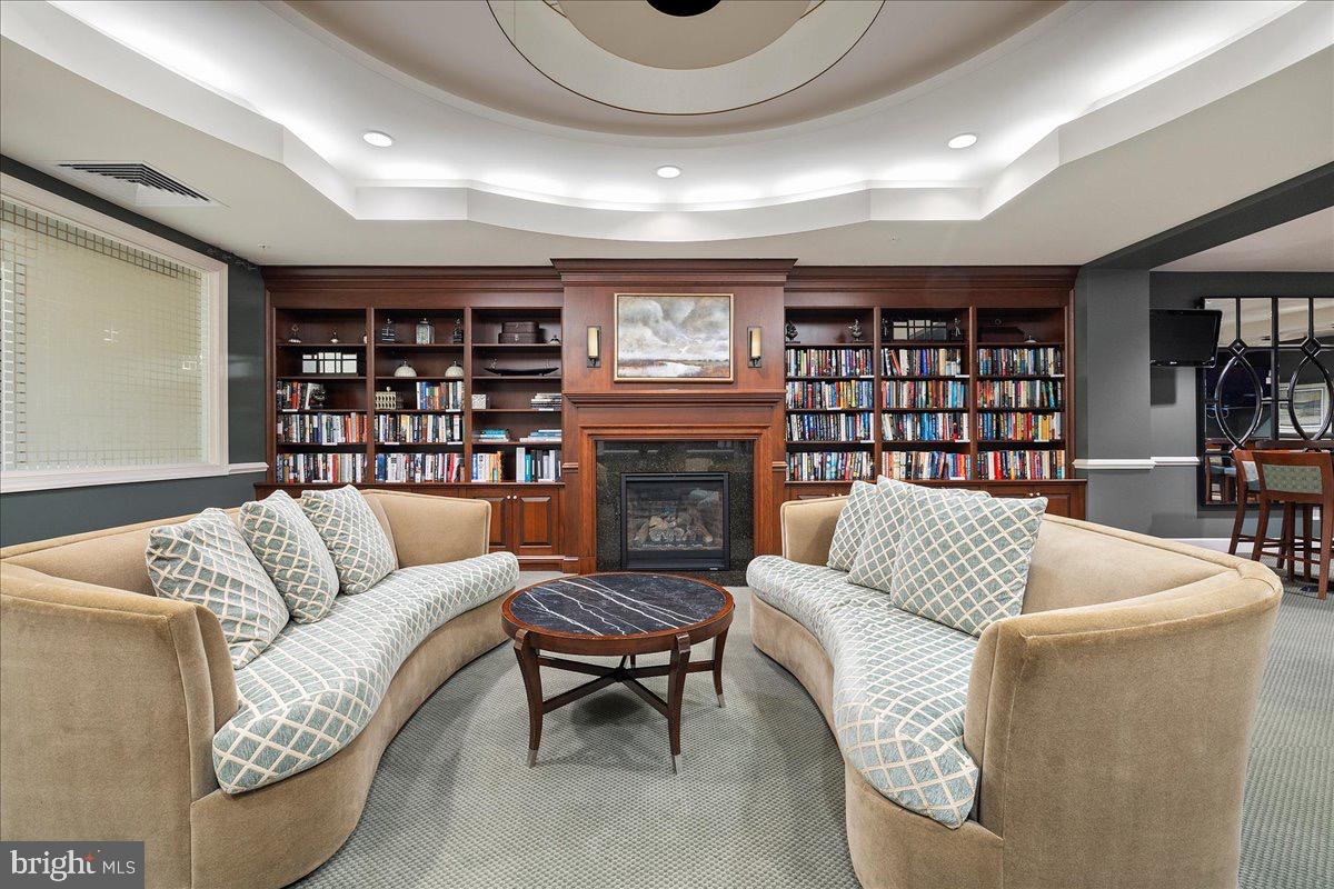 1915 TOWNE CENTRE BOULEVARD 405 & #406