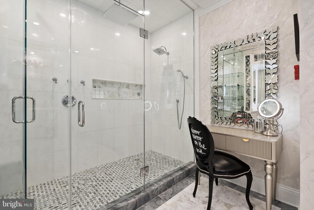 1915 TOWNE CENTRE BOULEVARD 405 & #406