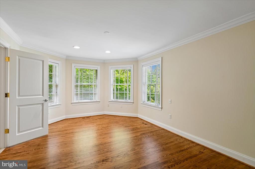 2700 FALLING TIMBER TRAIL