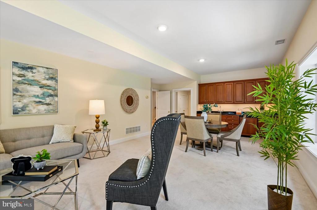 2700 FALLING TIMBER TRAIL