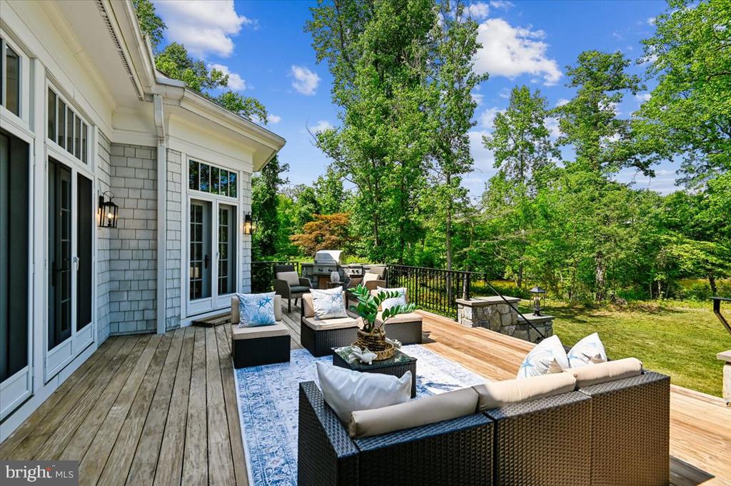 2700 FALLING TIMBER TRAIL