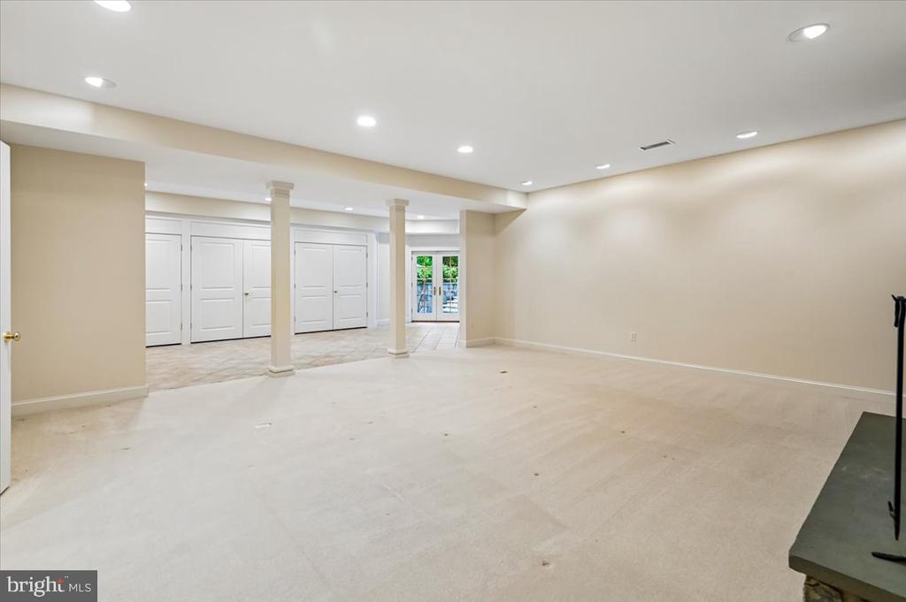 2700 FALLING TIMBER TRAIL