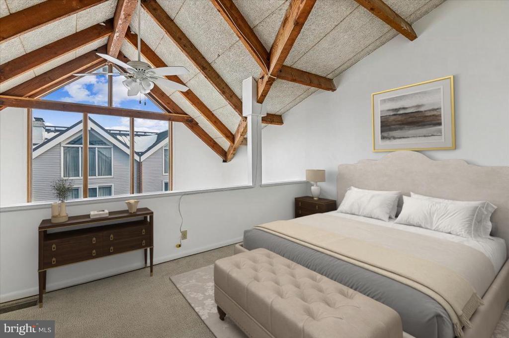 312 SEVERN AVENUE Unit: W405