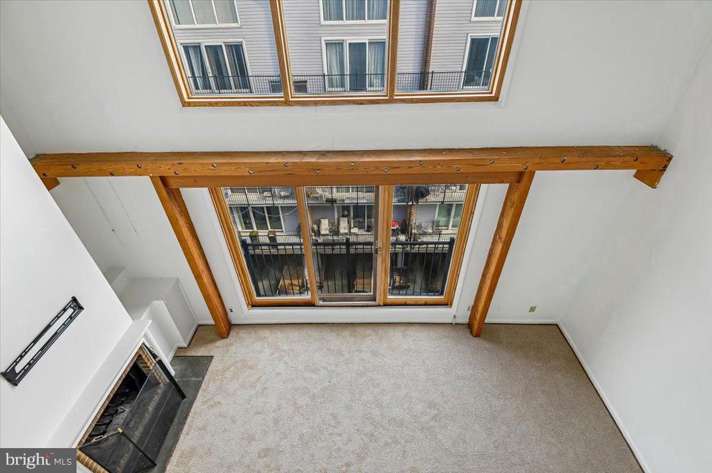312 SEVERN AVENUE Unit: W405