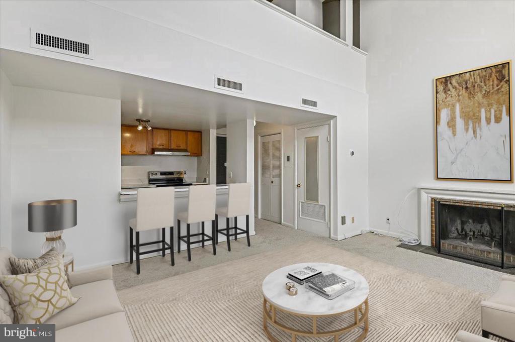312 SEVERN AVENUE Unit: W405