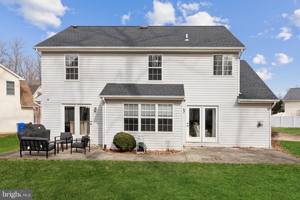 7965 PEBBLE CREEK COURT