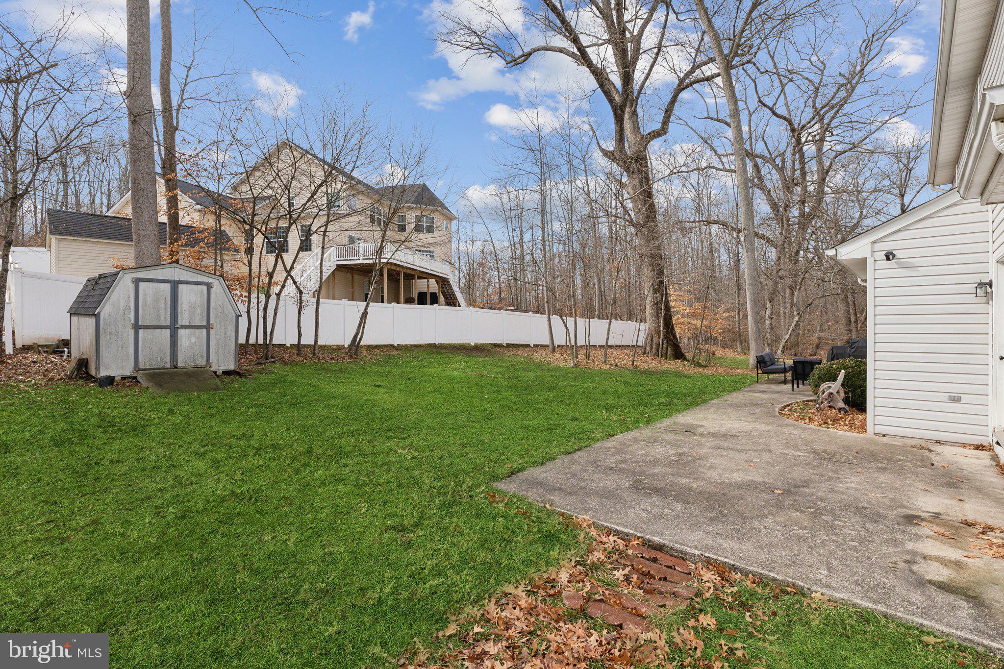 7965 PEBBLE CREEK COURT