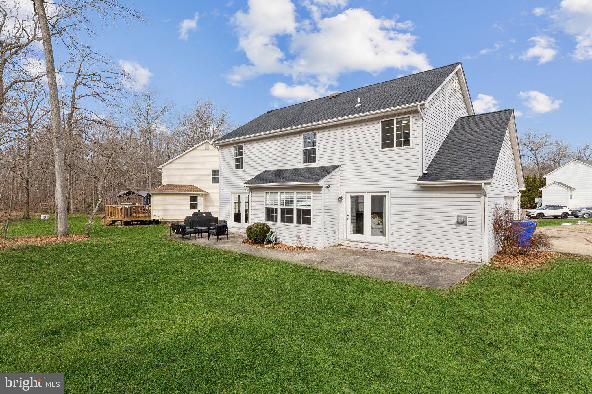 7965 PEBBLE CREEK COURT