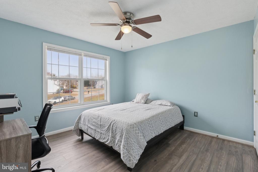 7965 PEBBLE CREEK COURT