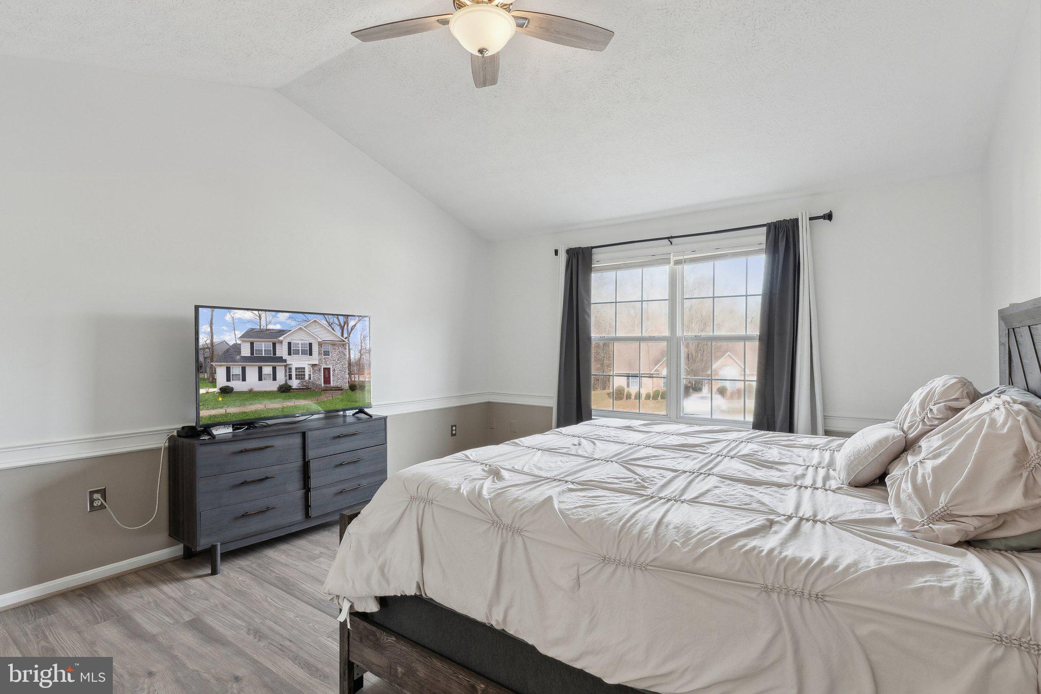 7965 PEBBLE CREEK COURT