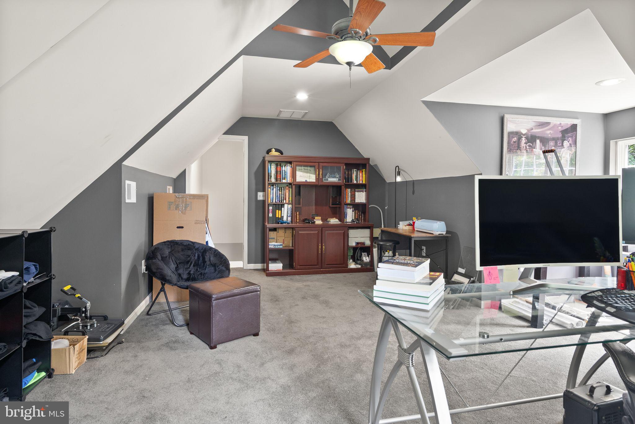 6734 NEWCASTLE COURT