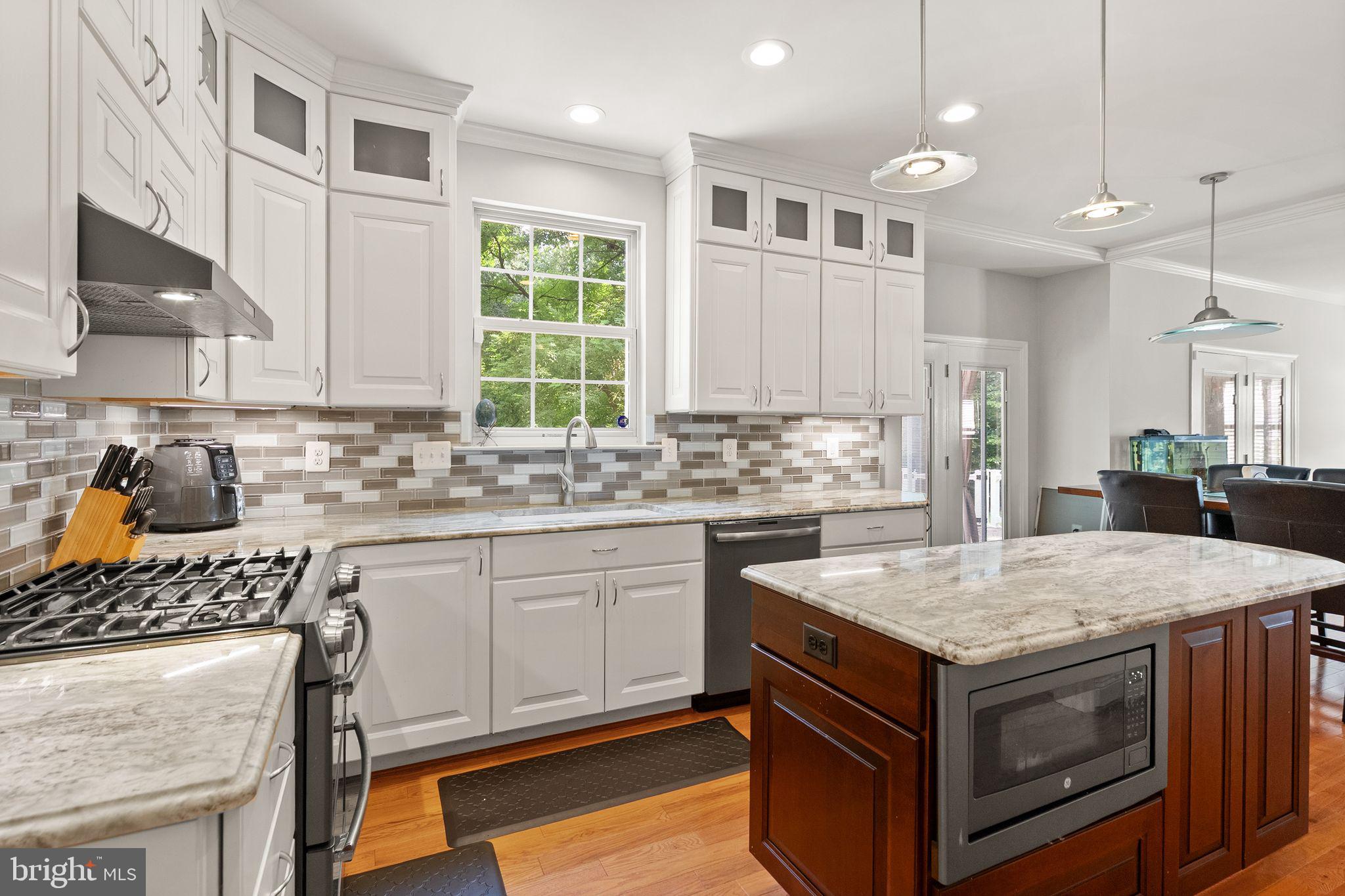 6734 NEWCASTLE COURT