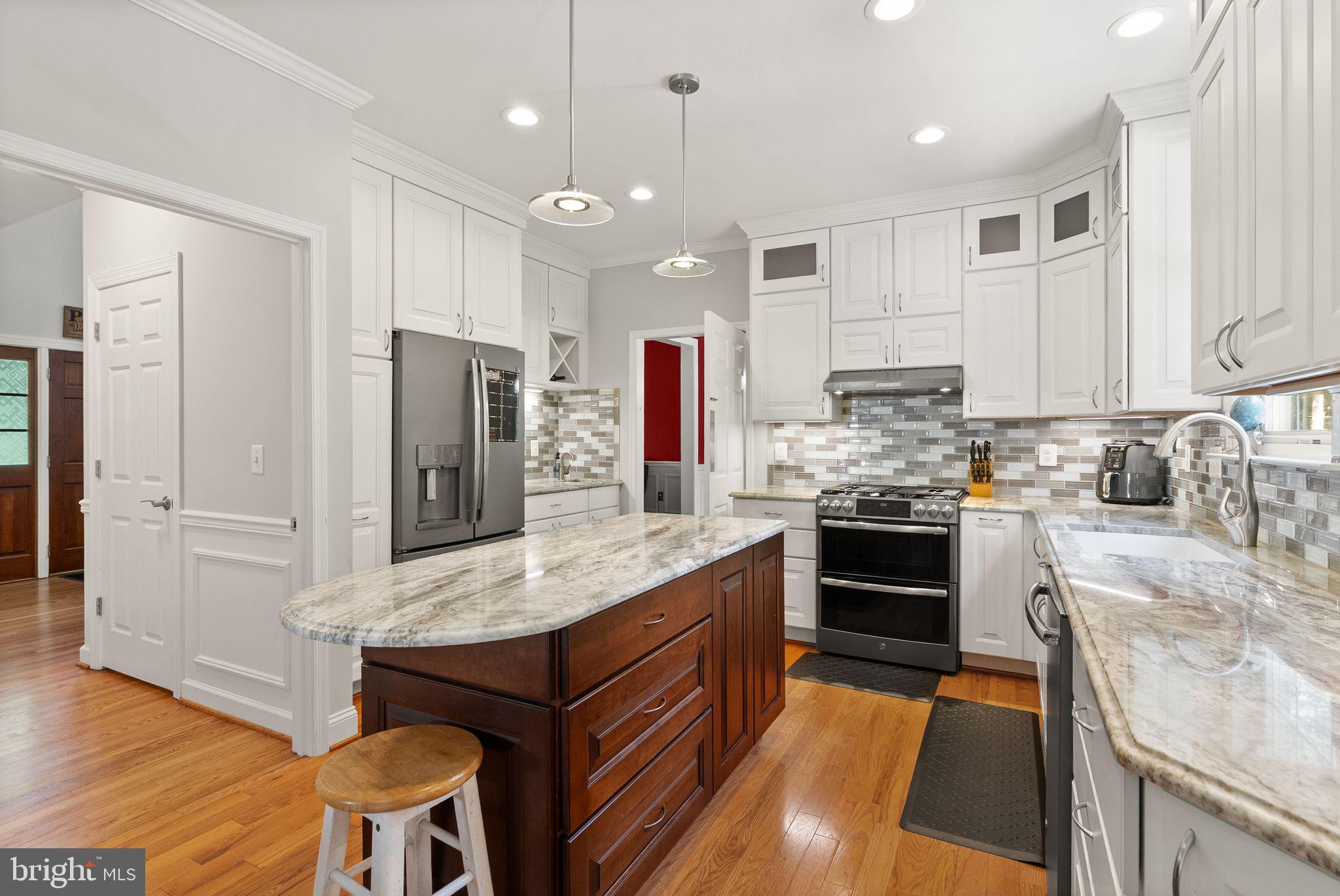 6734 NEWCASTLE COURT