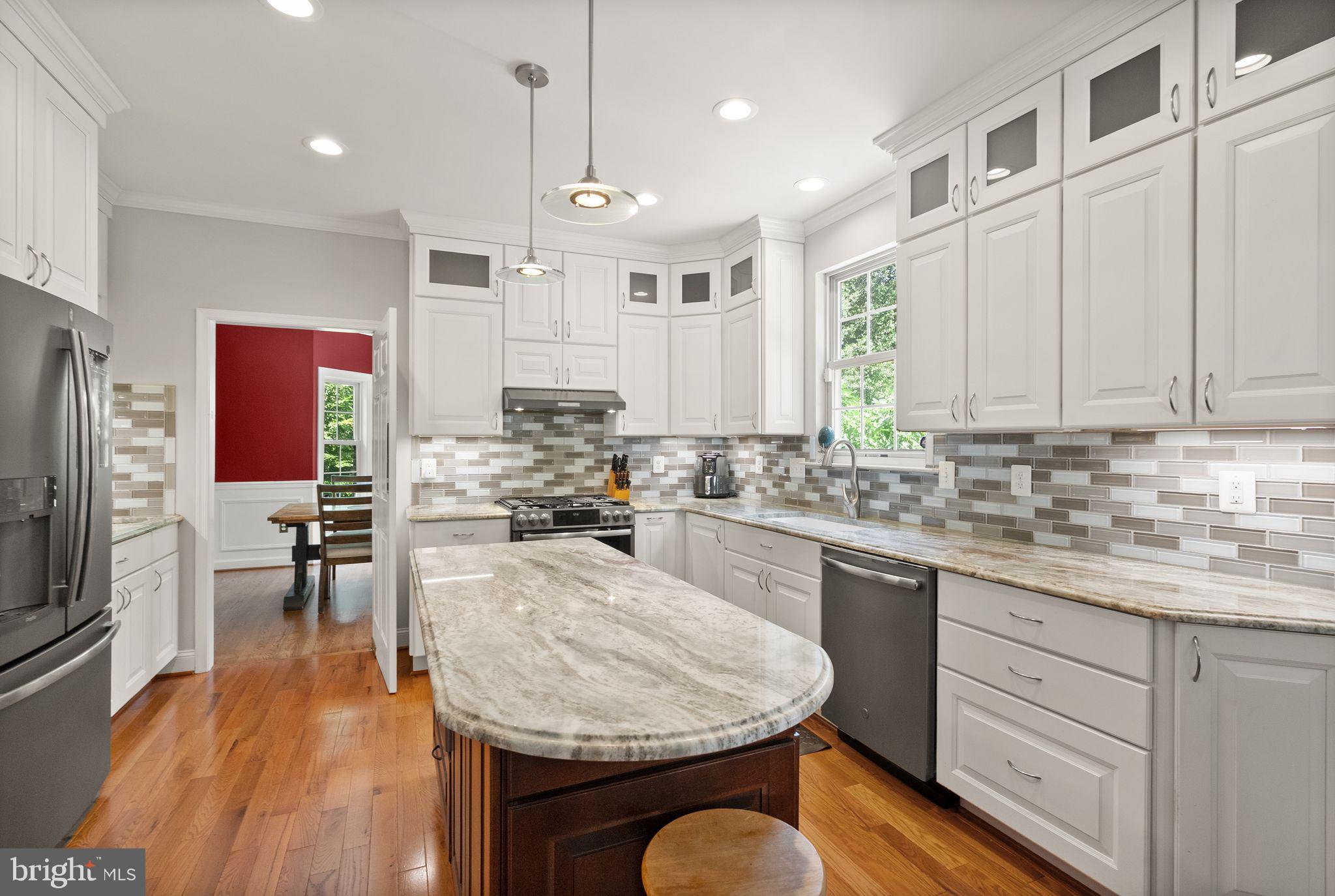 6734 NEWCASTLE COURT