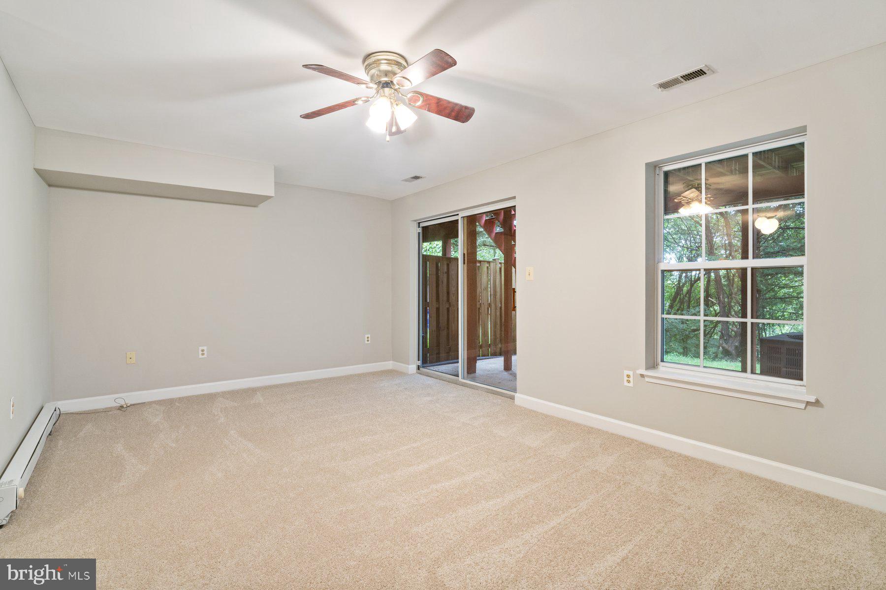 9267 RIDGEFIELD CIRCLE