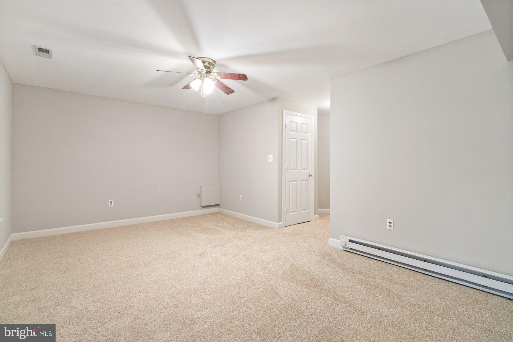 9267 RIDGEFIELD CIRCLE