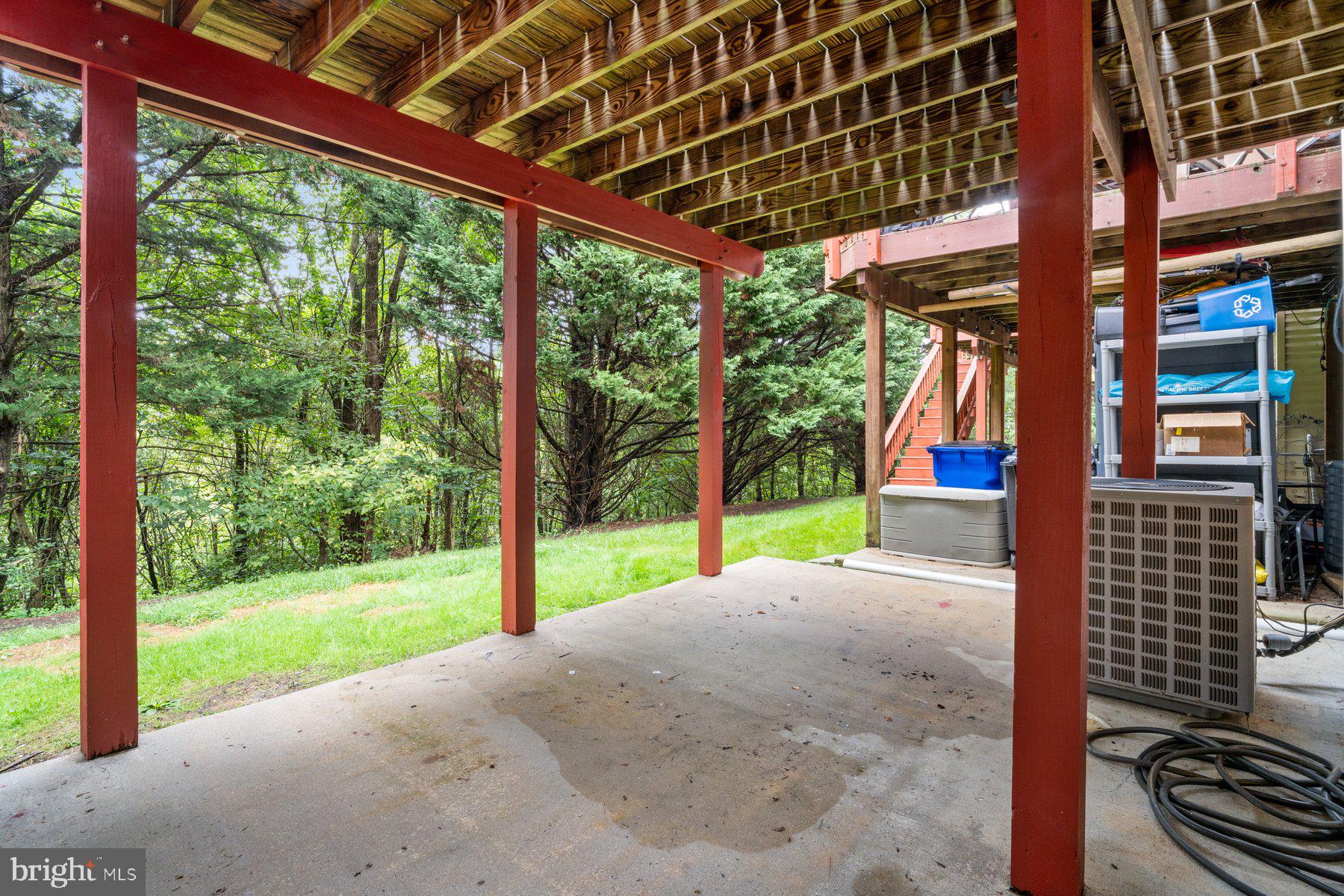 9267 RIDGEFIELD CIRCLE