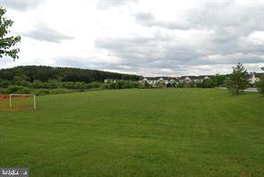 9267 RIDGEFIELD CIRCLE