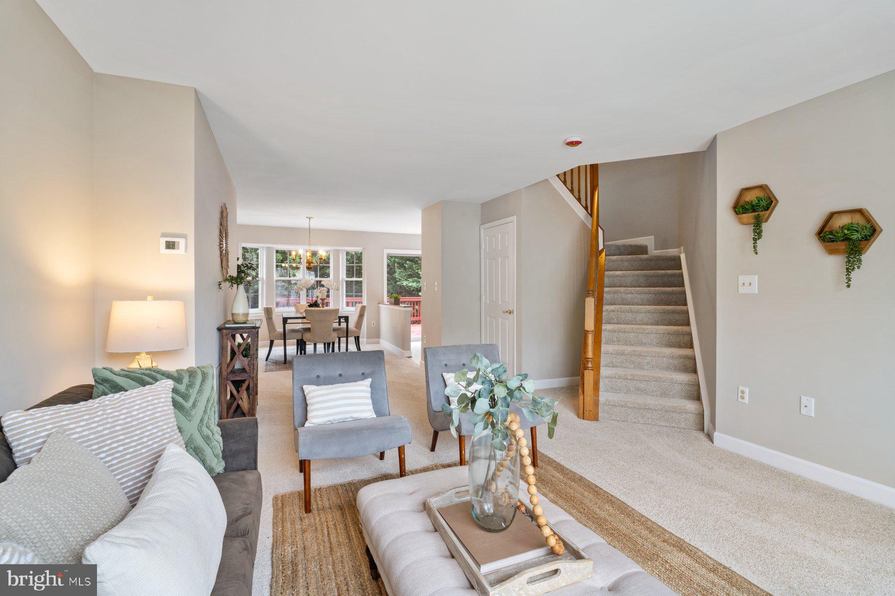 9267 RIDGEFIELD CIRCLE