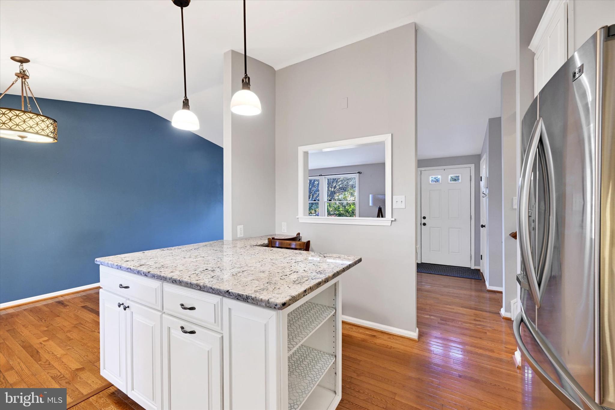 7946 FLAGWALK TERRACE