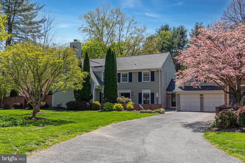 10210 DEMOCRACY LANE