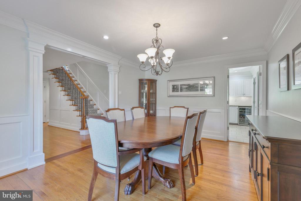 10210 DEMOCRACY LANE