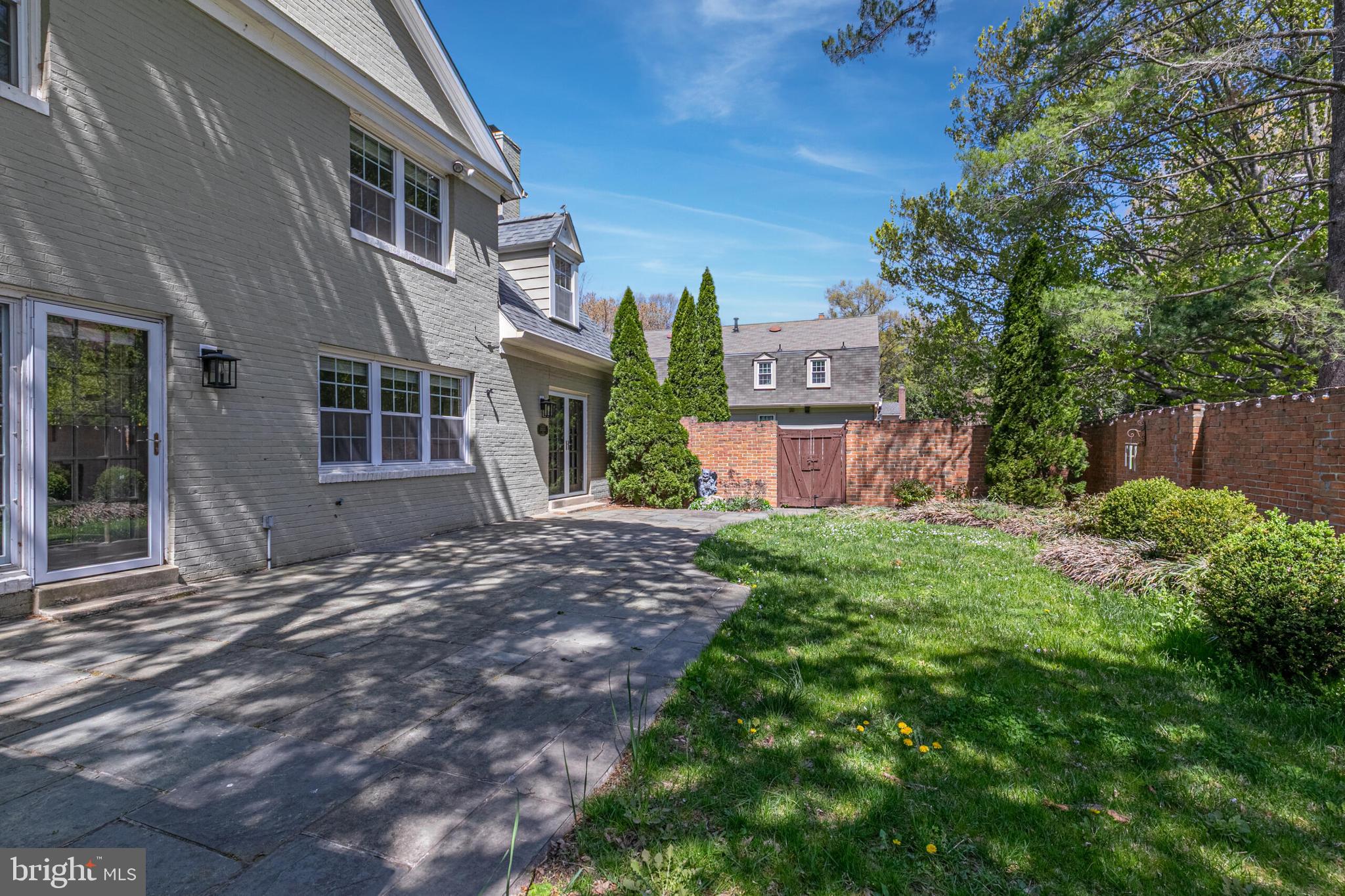 10210 DEMOCRACY LANE