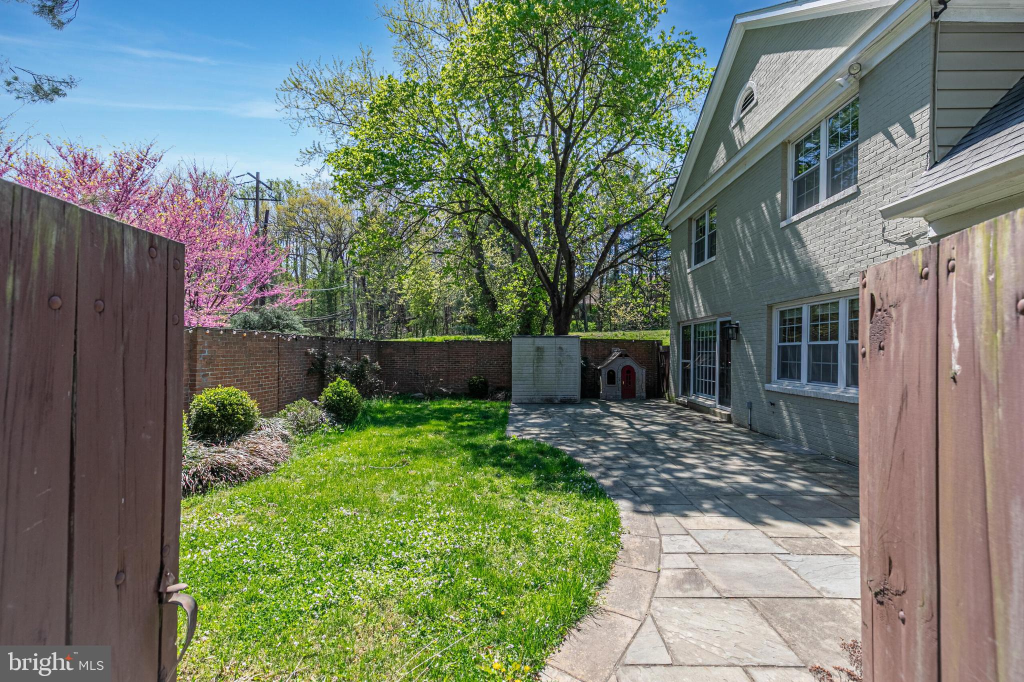 10210 DEMOCRACY LANE