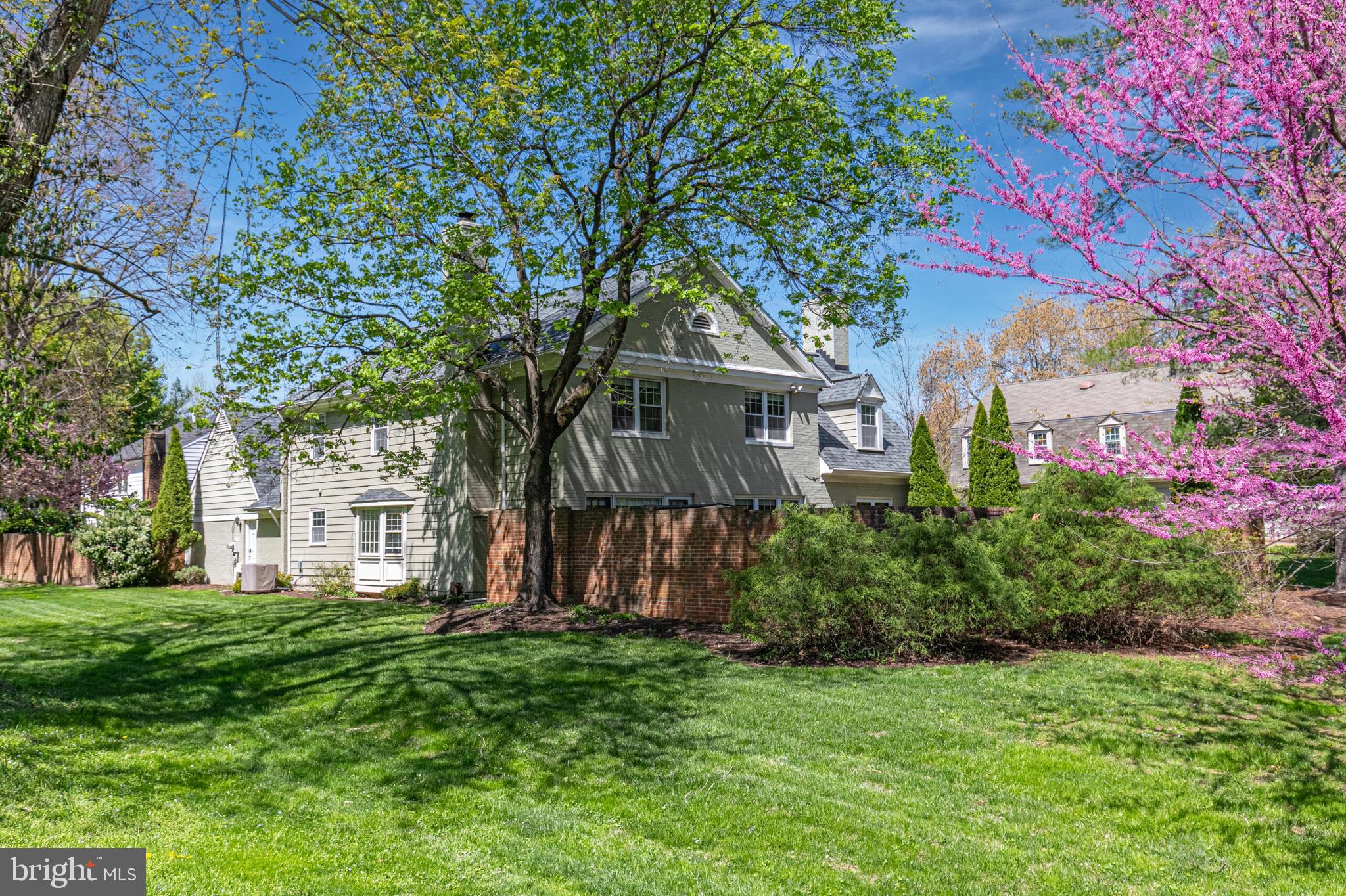 10210 DEMOCRACY LANE