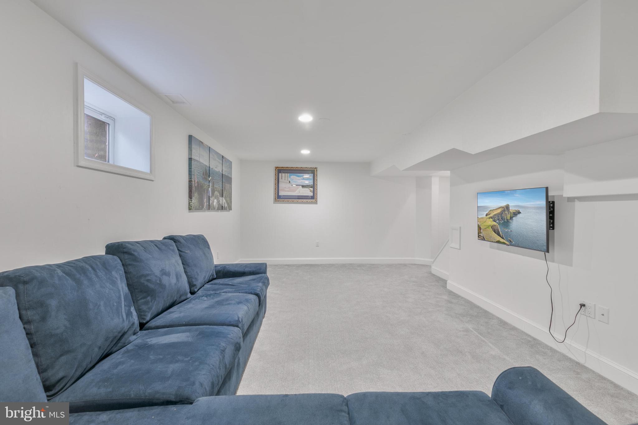 10210 DEMOCRACY LANE