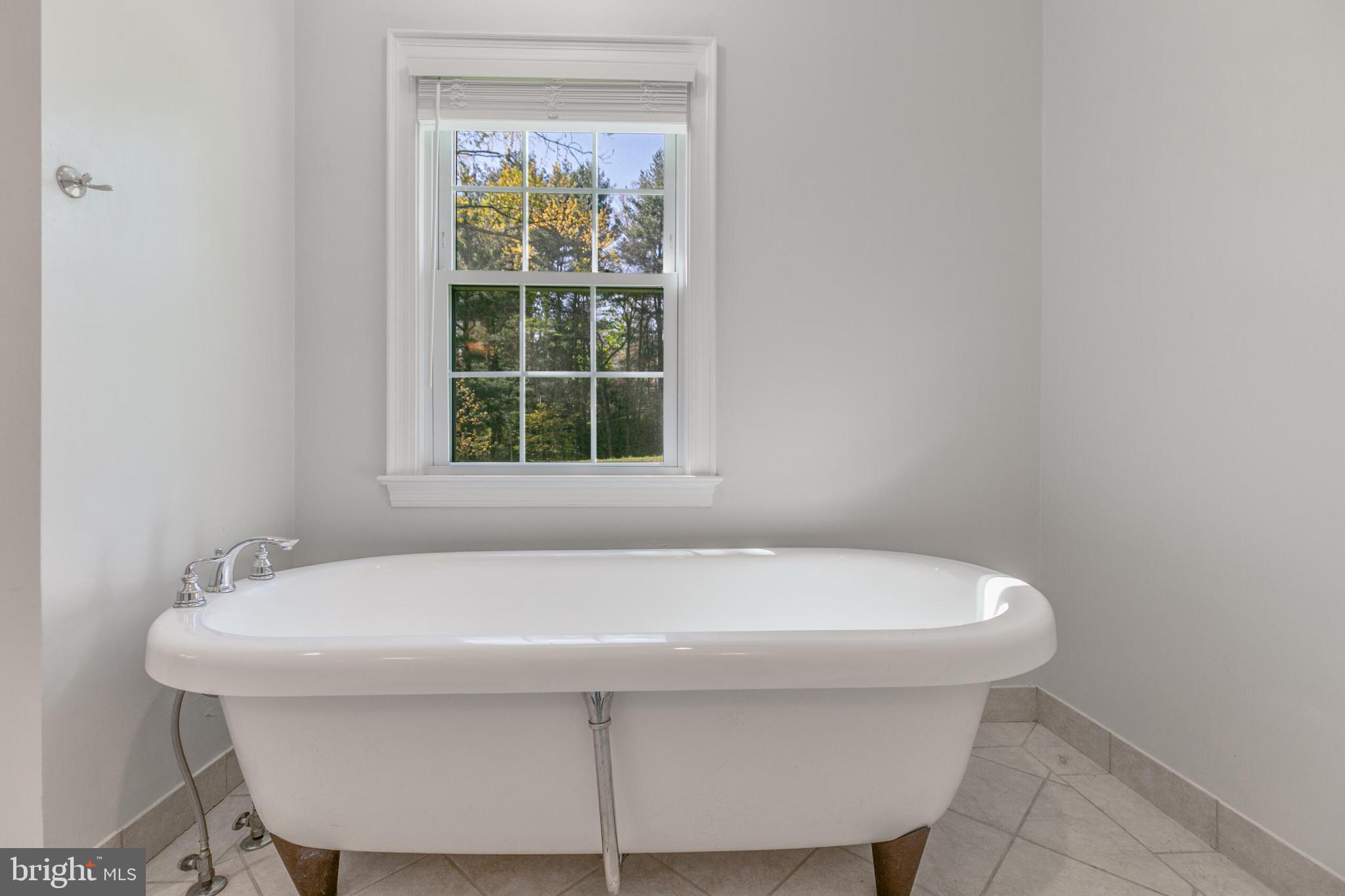 10210 DEMOCRACY LANE