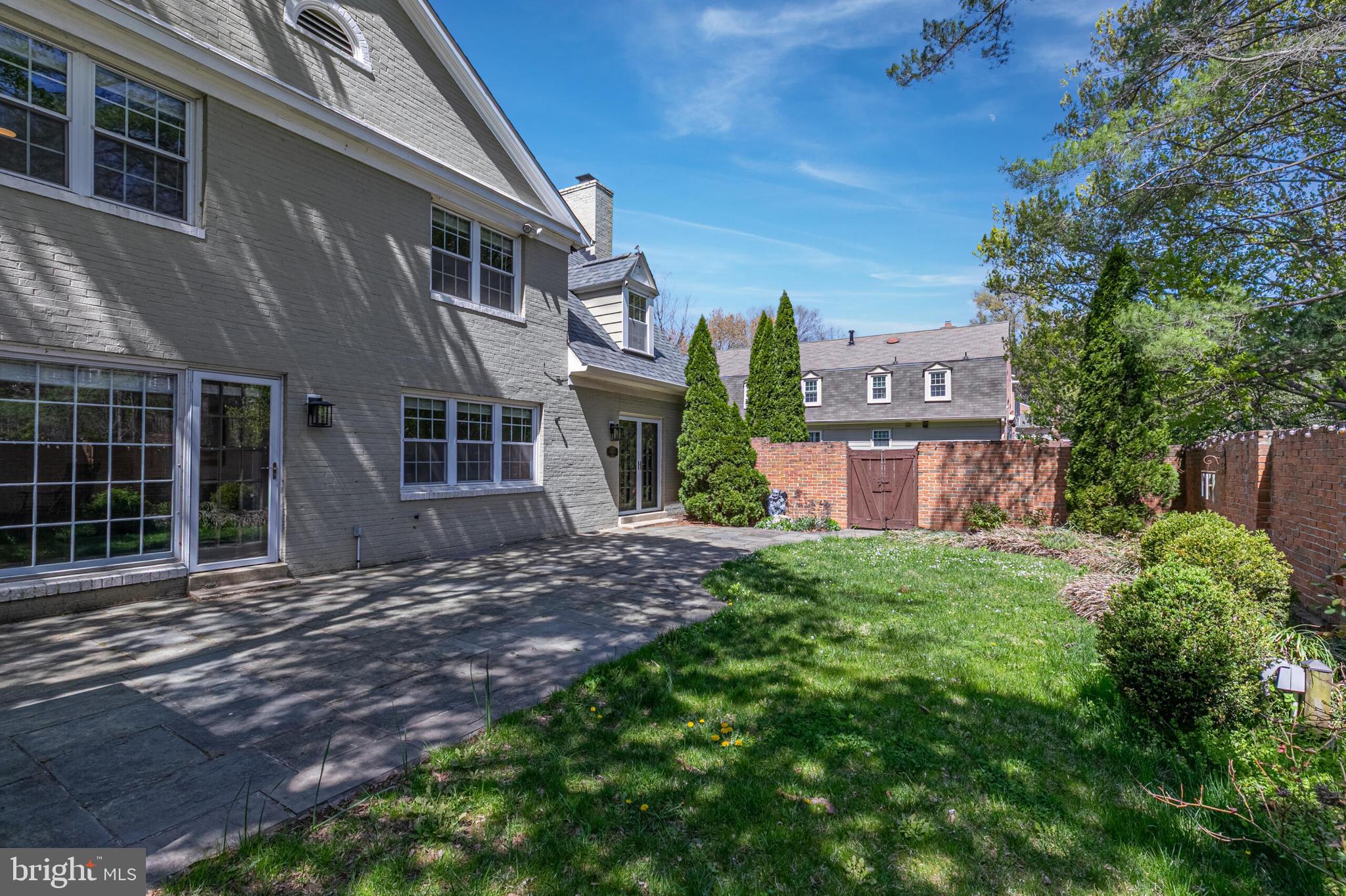 10210 DEMOCRACY LANE