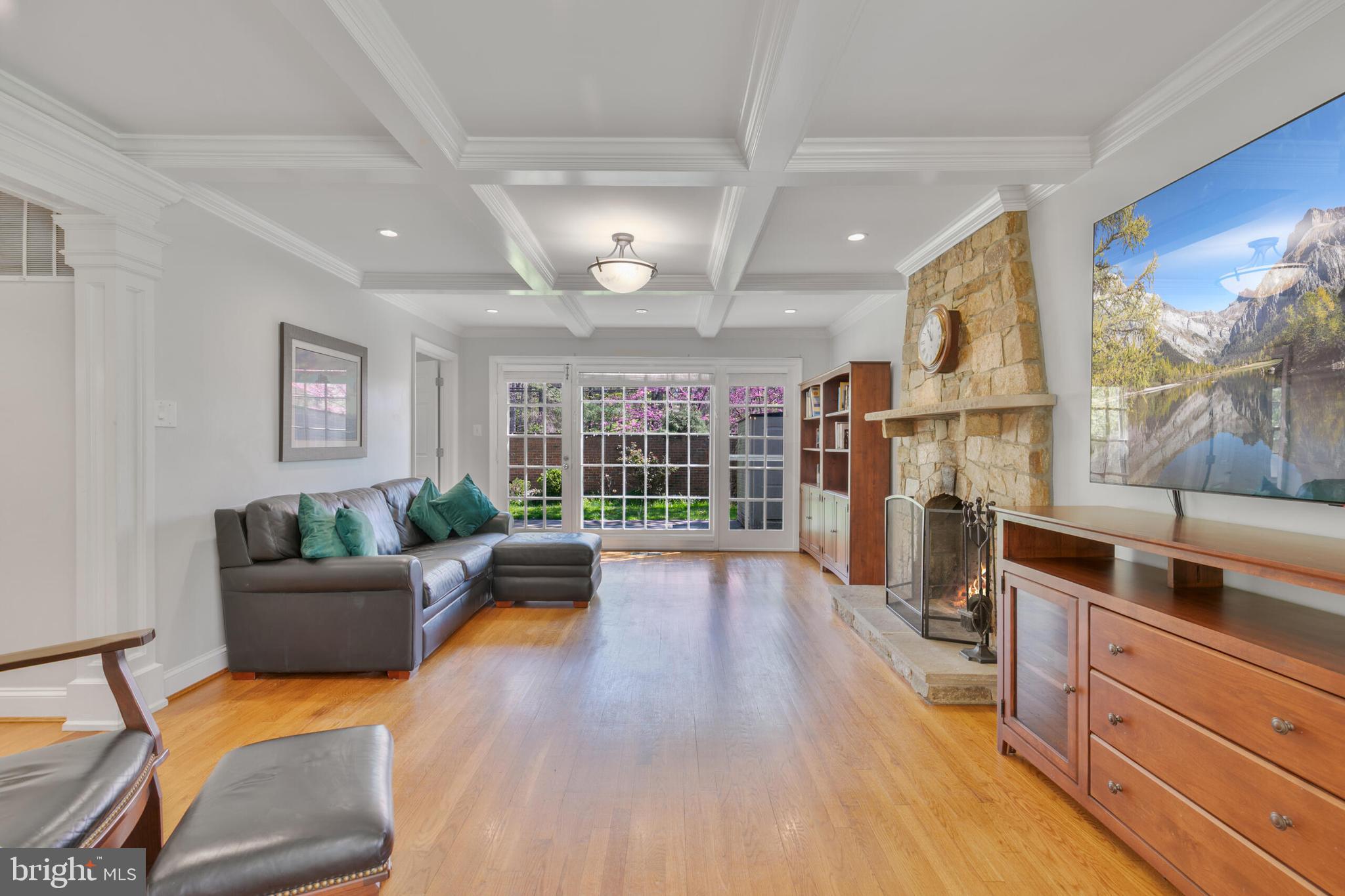 10210 DEMOCRACY LANE